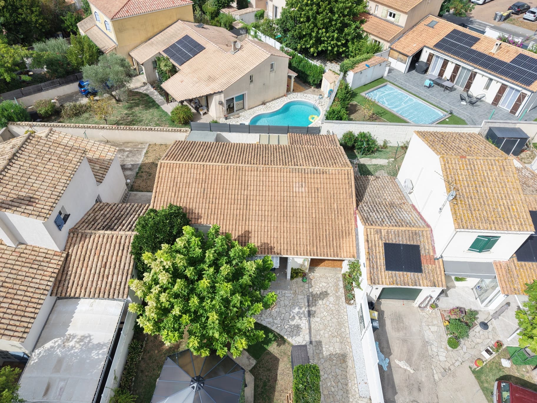 Installation photovoltaïque à Gigean, chantier Eliance