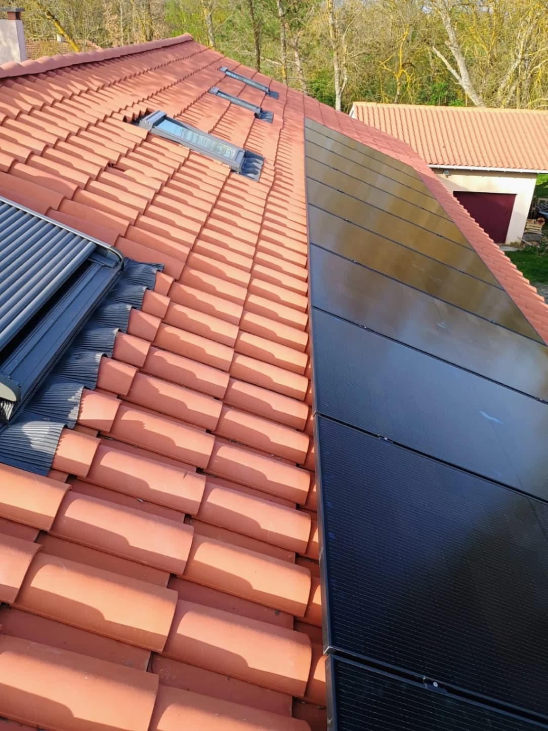 Installation photovoltaïque à Daux, chantier Eliance